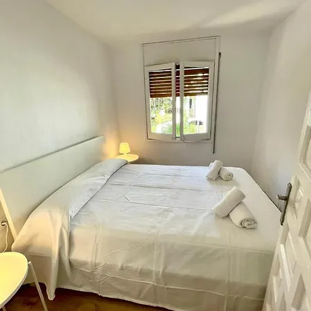 Modern With Parking 2 Min From The Appartement *