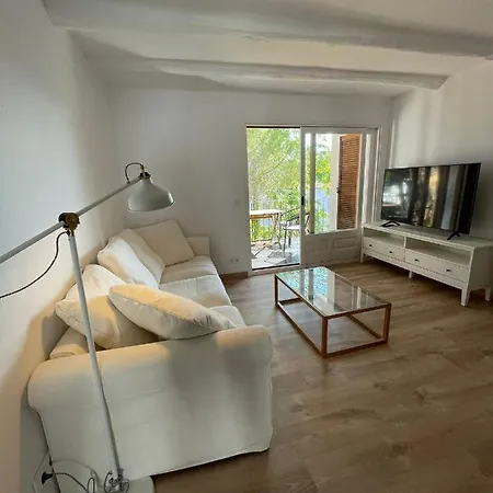 Modern With Parking 2 Min From The Appartamento Calella De Palafrugell